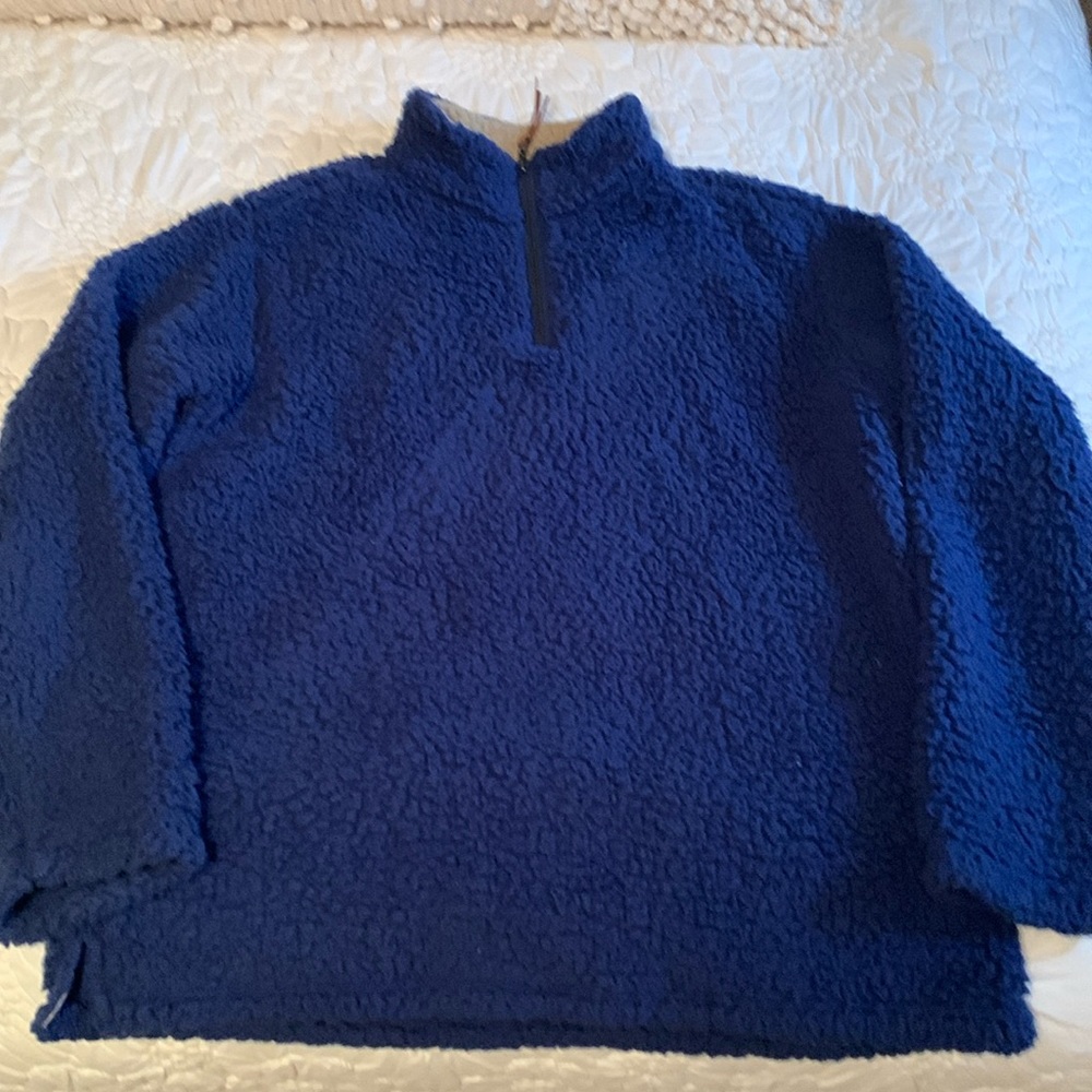 Hinton & Hinton Boutique Men’s Sherpa Quarter-Zip Sweatshirt. Dark blue. Size